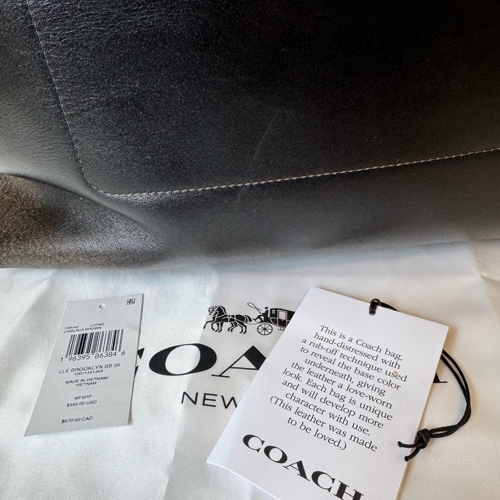 Coach Brooklyn 39 in Loved Leather - Picture 6 of 6